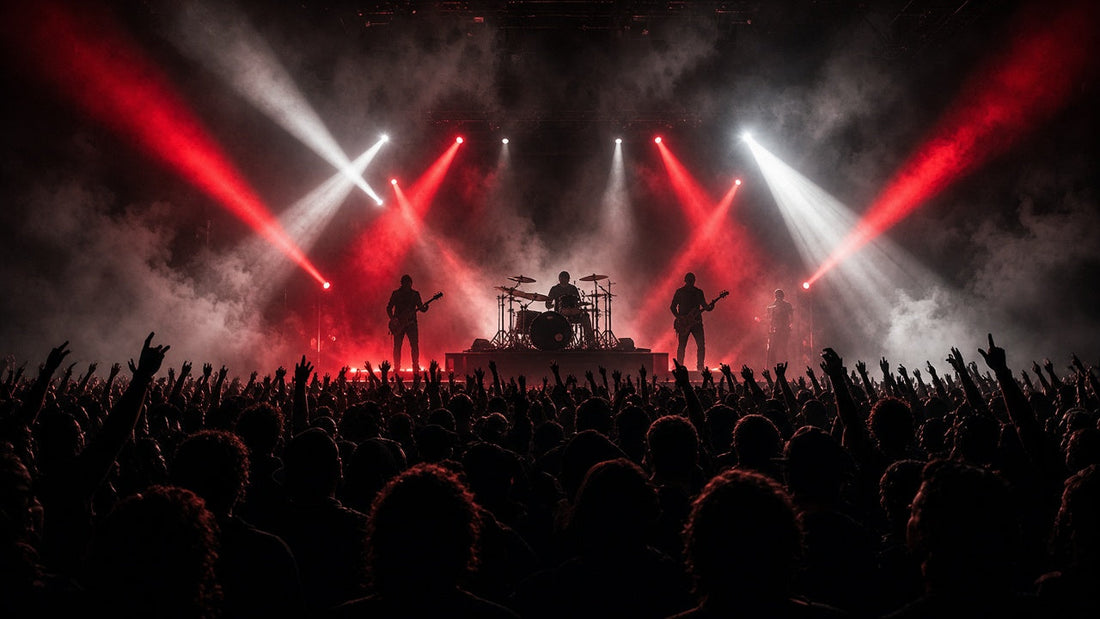 İstanbul’da kırmızı ışıklarla aydınlanan alternatif metal konseri