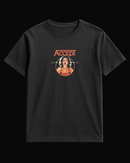 Accept Breaker Siyah Tişört