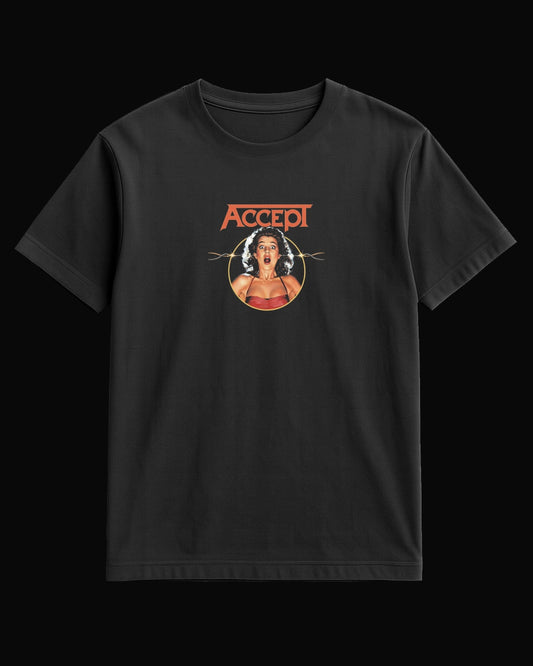 Accept Breaker Siyah Tişört