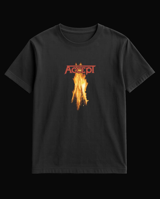 Accept Music on Fire Siyah Tişört