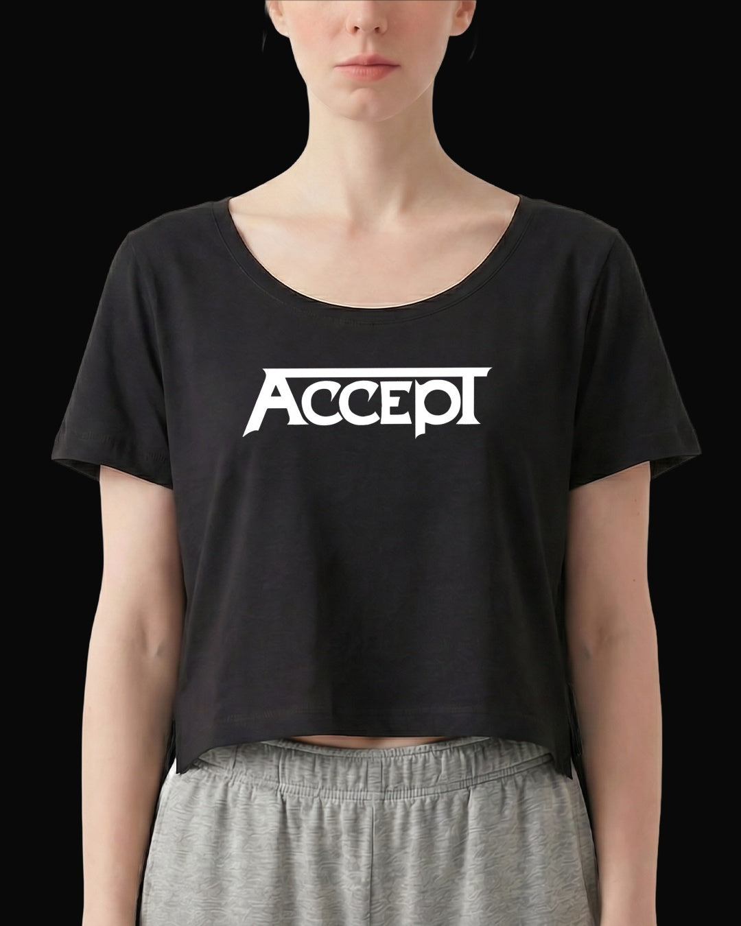 Accept Grup Logo Siyah Kadın Tişört
