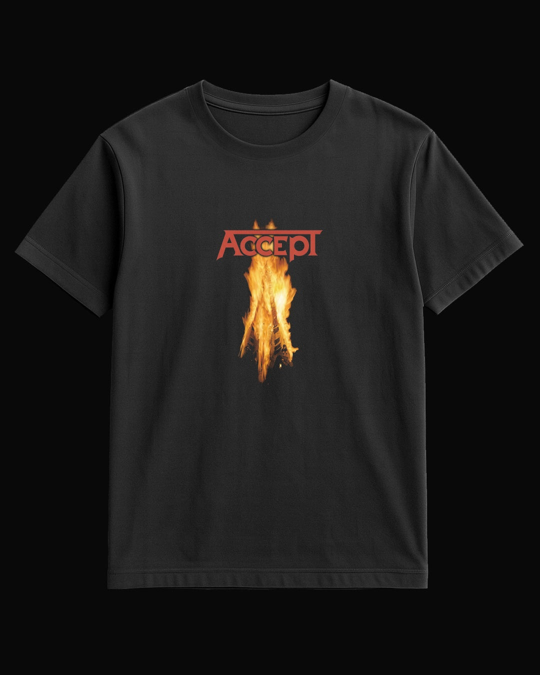 Accept Music on Fire Siyah Tişört