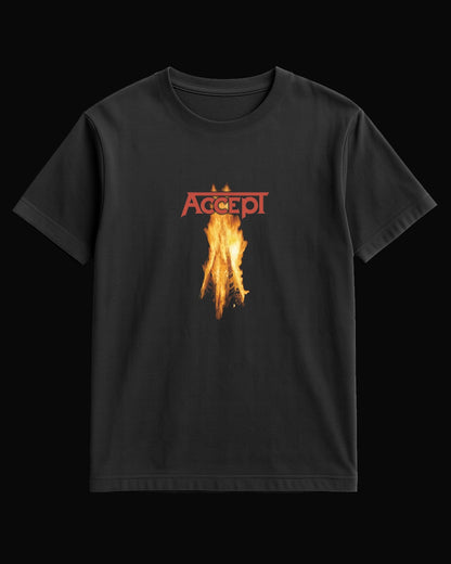 Accept Music on Fire Siyah Tişört